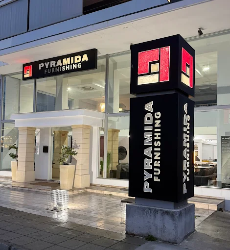 Pyramida Furnishing, dyqan mobiljeve Larnaka